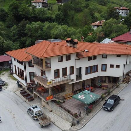 Къща За Гости Камината Trigrad Luaran gambar