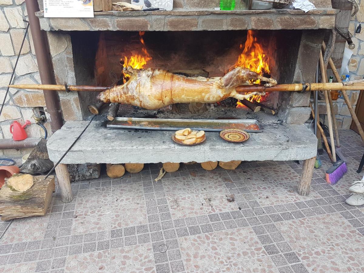 Къща За Гости Камината Trigrad Luaran gambar