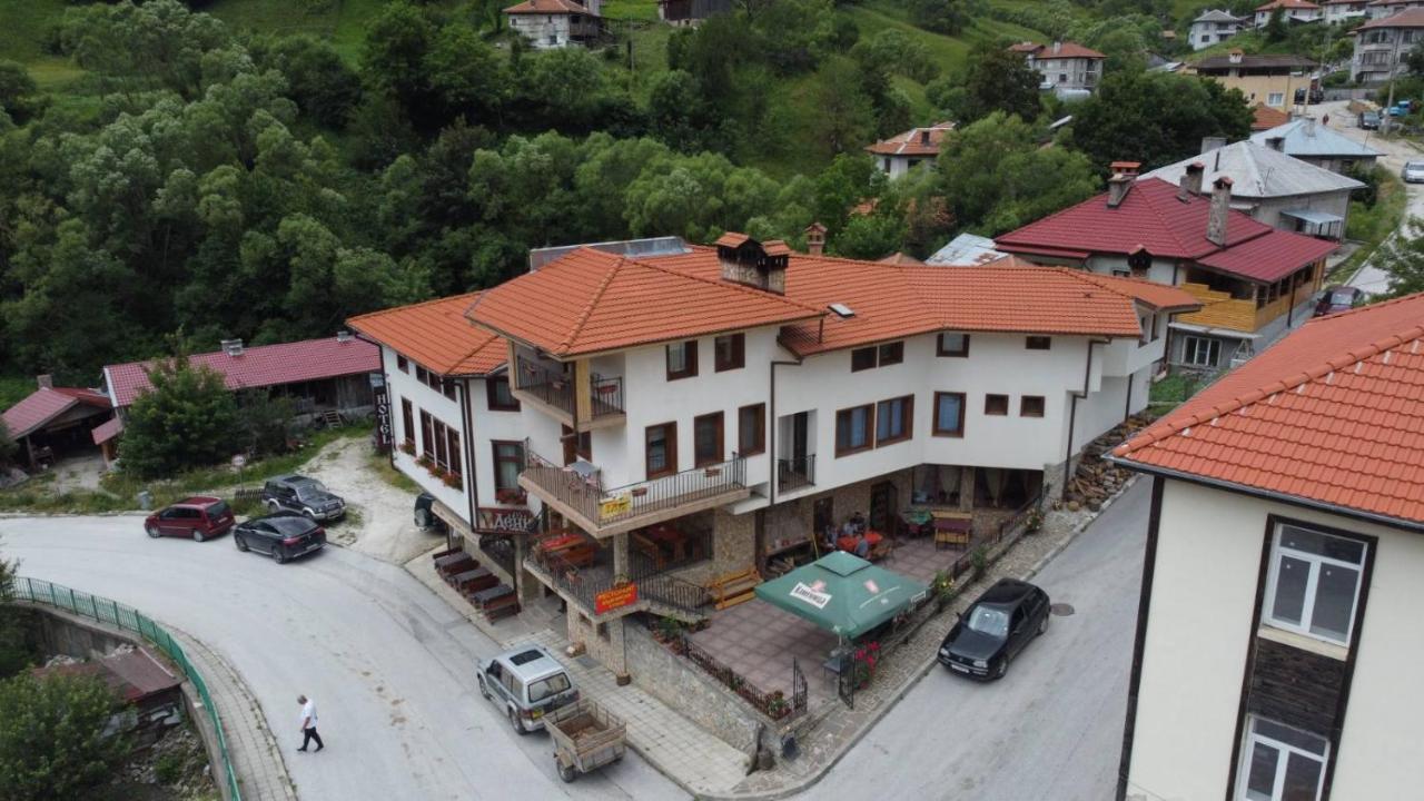 Къща За Гости Камината Trigrad Luaran gambar