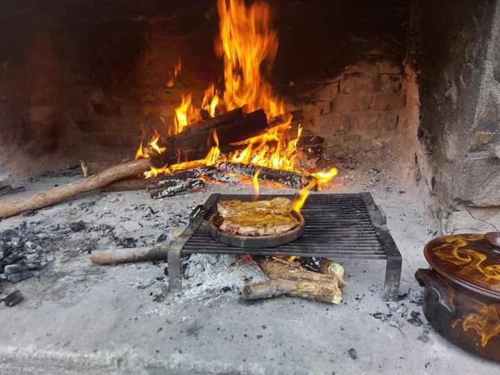 Къща За Гости Камината Trigrad Luaran gambar